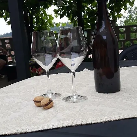 Hébergement de vacances Casa Edelma Vezza d'Alba